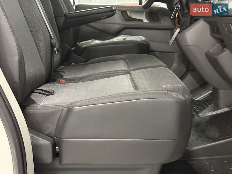 Вантажний фургон Volkswagen Crafter 2020 в Володимирі