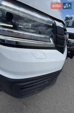 Вантажний фургон Volkswagen Crafter 2020 в 