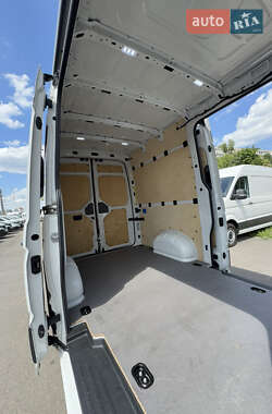Вантажний фургон Volkswagen Crafter 2020 в 