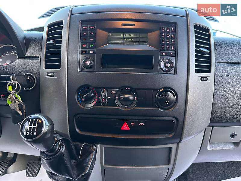 Грузовой фургон Volkswagen Crafter 2016 в Ровно