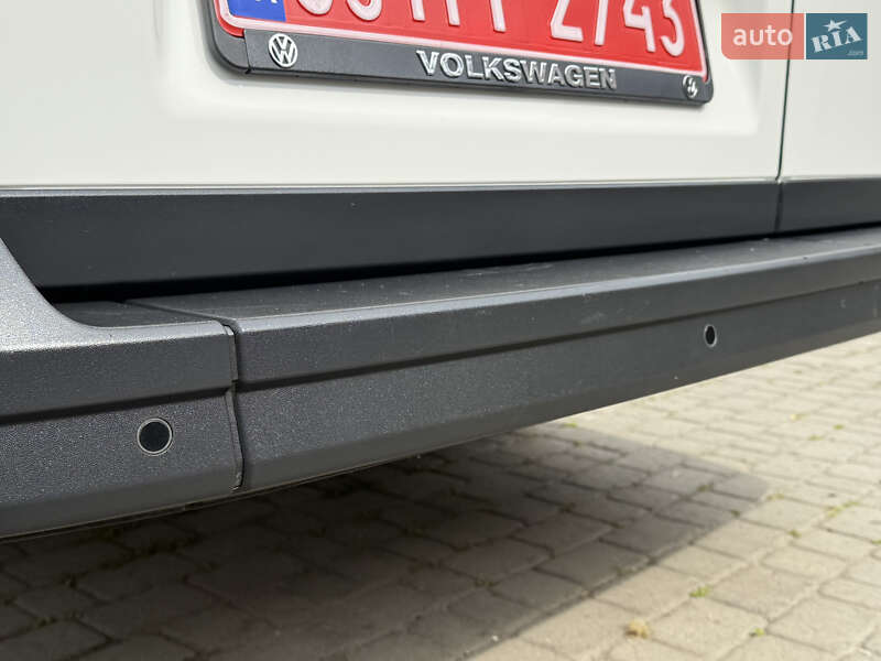 Грузовой фургон Volkswagen Crafter 2021 в Киеве