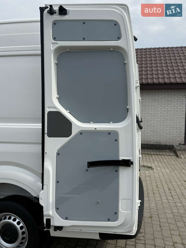 Грузовой фургон Volkswagen Crafter 2021 в Киеве