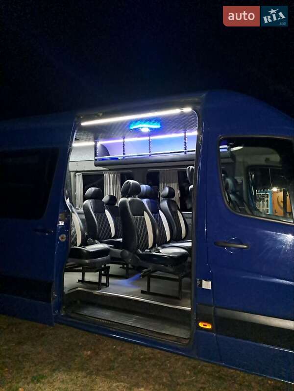 Микроавтобус Volkswagen Crafter 2011 в Глинном