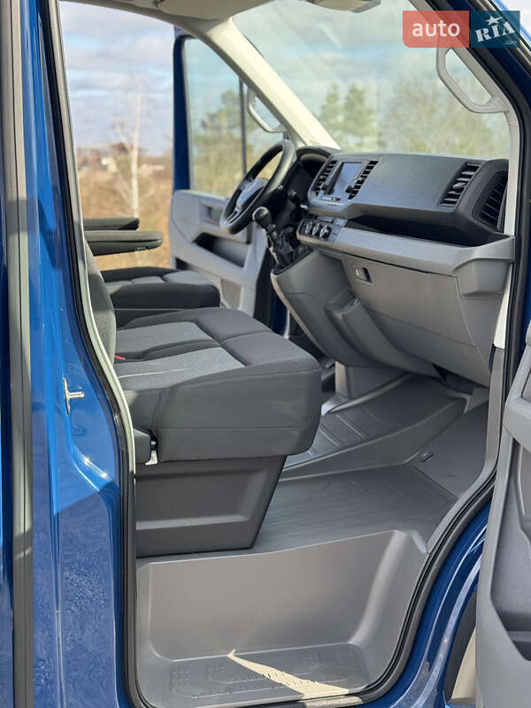 Вантажний фургон Volkswagen Crafter 2019 в Рівному
