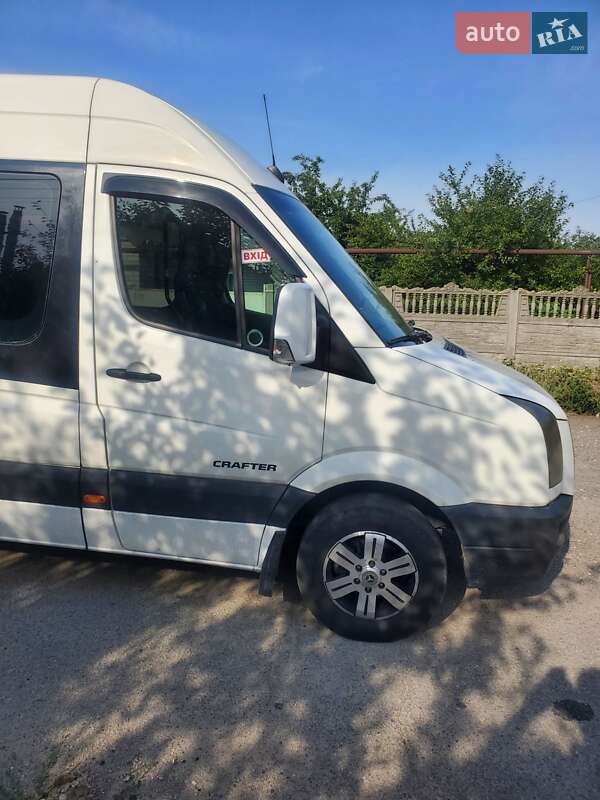 Городской автобус Volkswagen Crafter 2009 в Запорожье