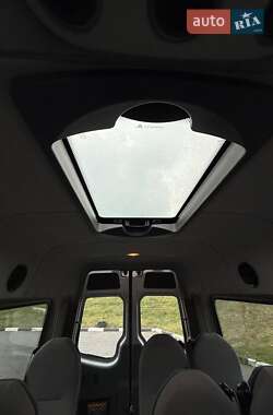 Туристичний / Міжміський автобус Volkswagen Crafter 2012 в 