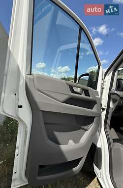 Вантажний фургон Volkswagen Crafter 2021 в 