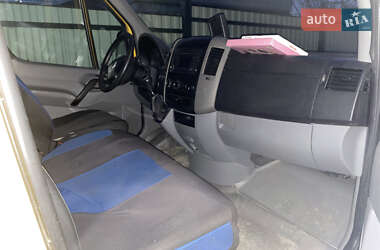 Вантажний фургон Volkswagen Crafter 2012 в 