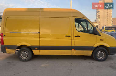 Вантажний фургон Volkswagen Crafter 2012 в 