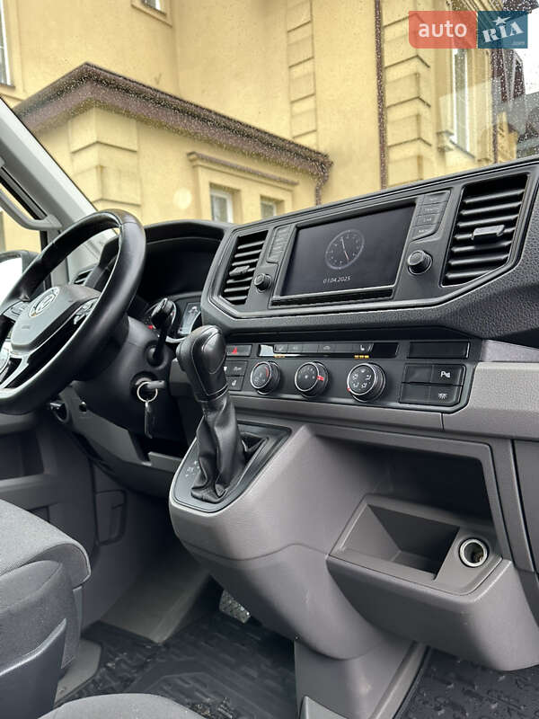 Грузопассажирский фургон Volkswagen Crafter 2017 в Почаеве