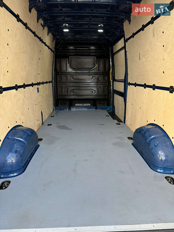Грузовой фургон Volkswagen Crafter 2019 в Почаеве