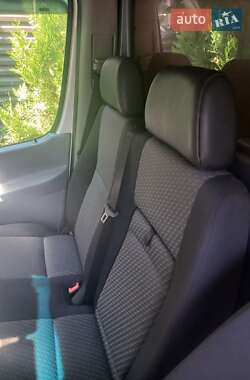 Грузовой фургон Volkswagen Crafter 2013 в 