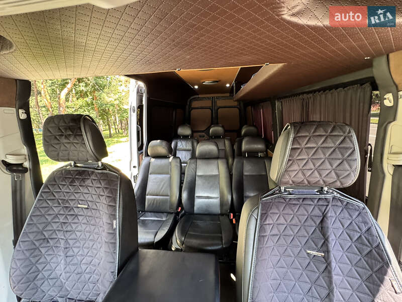 Микроавтобус Volkswagen Crafter 2019 в Киеве