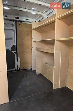 Грузовой фургон Volkswagen Crafter 2021 в 
