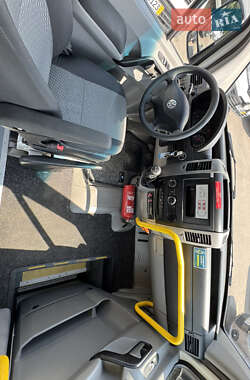 Микроавтобус Volkswagen Crafter 2012 в 