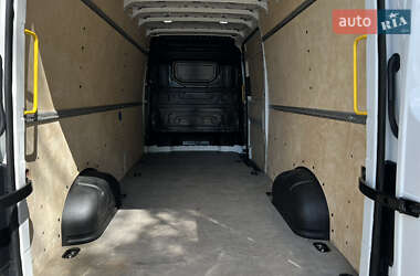 Грузовой фургон Volkswagen Crafter 2018 в 