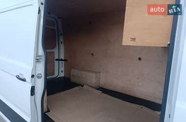 Грузовой фургон Volkswagen Crafter 2023 в 