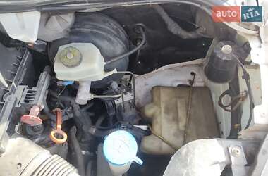 Грузовой фургон Volkswagen Crafter 2011 в 