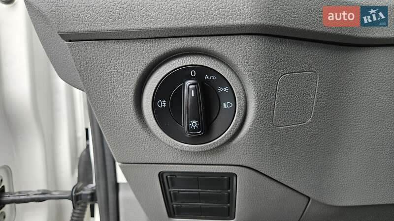 Грузовой фургон Volkswagen Crafter 2019 в Радомышле