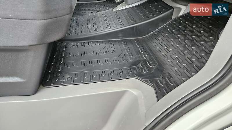 Грузовой фургон Volkswagen Crafter 2019 в Радомышле