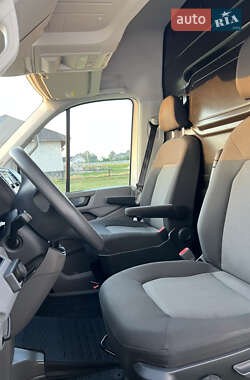 Грузовой фургон Volkswagen Crafter 2021 в 