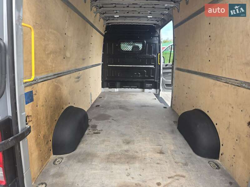 Грузовой фургон Volkswagen Crafter 2021 в Стрые