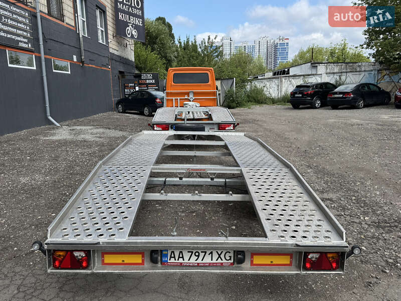 Евакуатор Volkswagen Crafter 2015 в Києві фото 8 Евакуатор Volkswagen Crafter 2015 в Києві