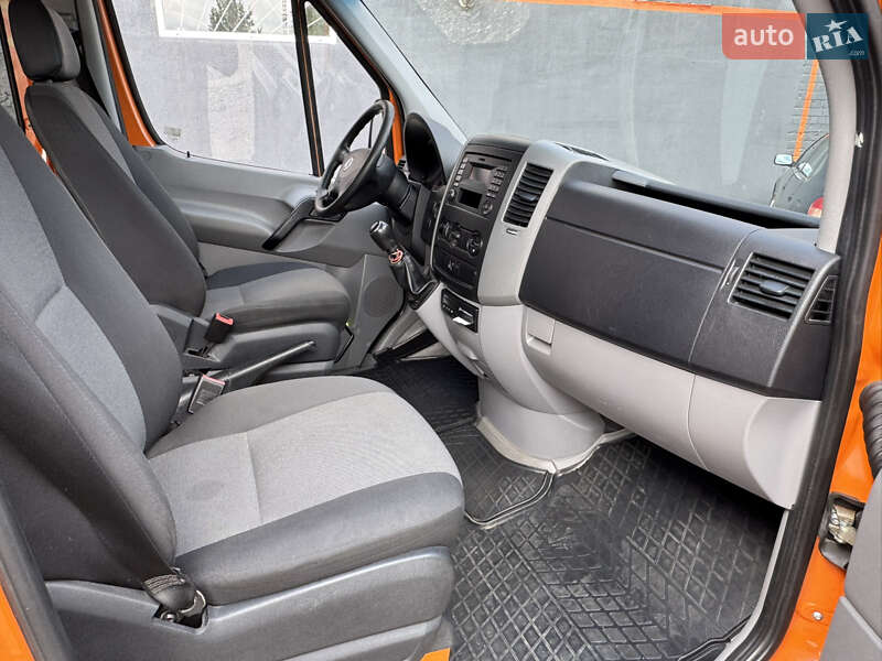 Евакуатор Volkswagen Crafter 2015 в Києві фото 25 Евакуатор Volkswagen Crafter 2015 в Києві