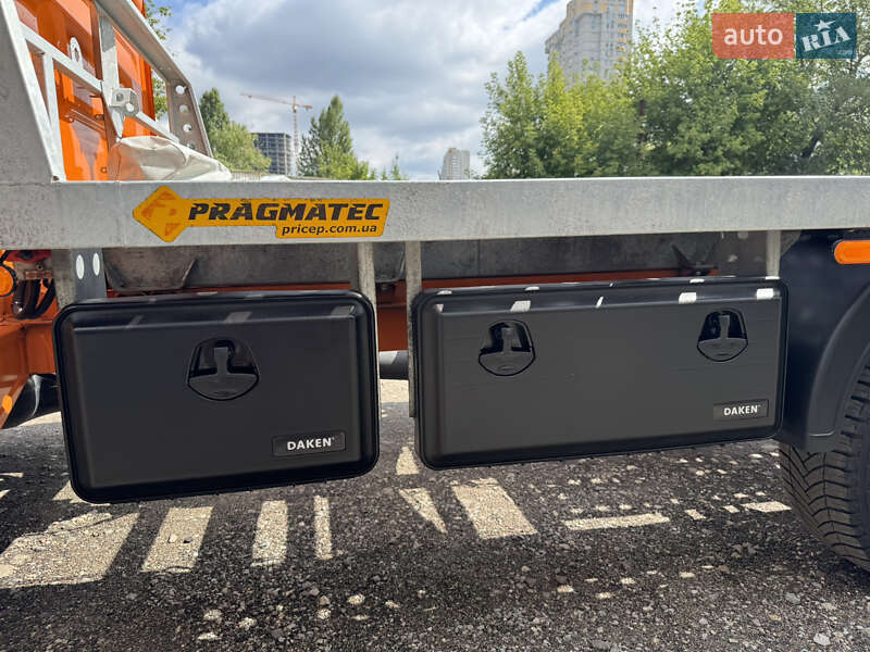 Евакуатор Volkswagen Crafter 2015 в Києві фото 40 Евакуатор Volkswagen Crafter 2015 в Києві