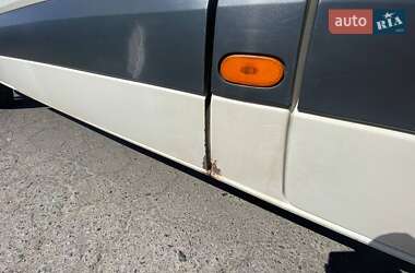 Грузовой фургон Volkswagen Crafter 2011 в 