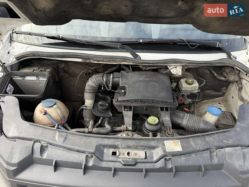 Рефрижератор Volkswagen Crafter 2013 в Каменец-Подольском