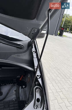 Грузовой фургон Volkswagen Crafter 2022 в 