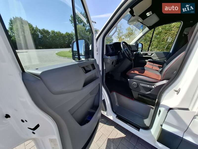 Грузопассажирский фургон Volkswagen Crafter 2019 в Калуше