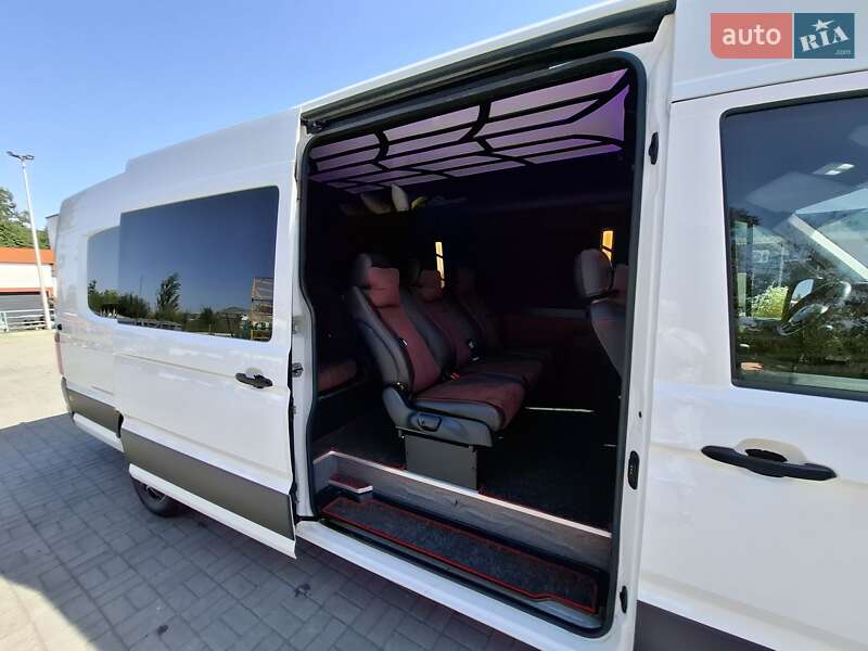 Грузопассажирский фургон Volkswagen Crafter 2019 в Калуше