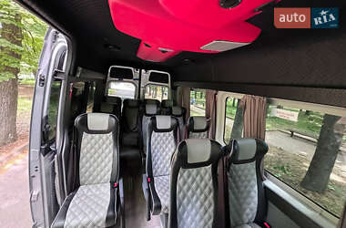Туристический / Междугородний автобус Volkswagen Crafter 2011 в 