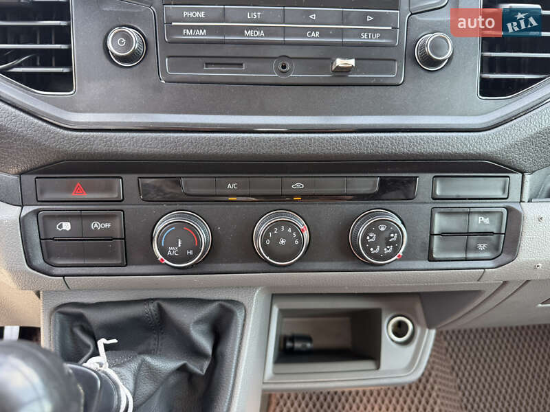 Микроавтобус Volkswagen Crafter 2018 в Стрые фото 38 Микроавтобус Volkswagen Crafter 2018 в Стрые