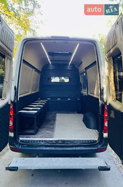 Грузовой фургон Volkswagen Crafter 2008 в 