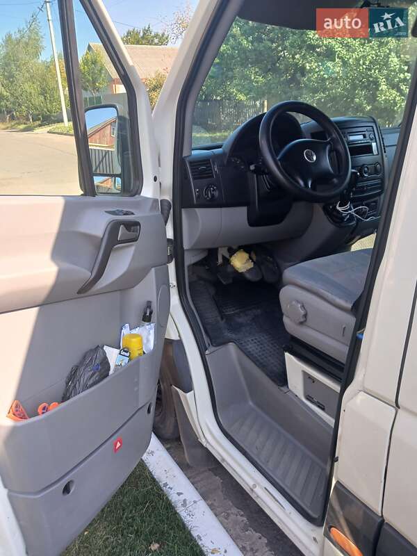Грузовой фургон Volkswagen Crafter 2006 в Кропивницком