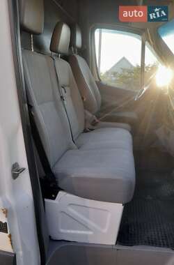 Грузовой фургон Volkswagen Crafter 2013 в 