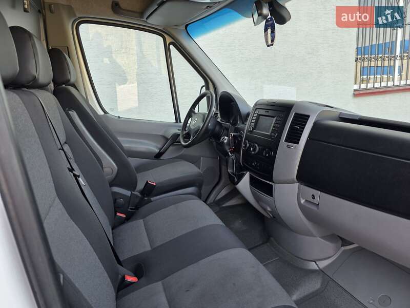 Грузовой фургон Volkswagen Crafter 2016 в Тернополе