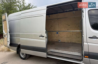 Грузовой фургон Volkswagen Crafter 2016 в 
