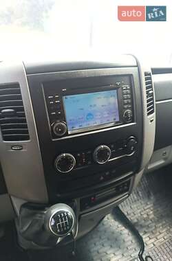 Грузовой фургон Volkswagen Crafter 2013 в 