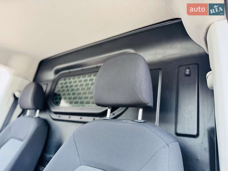 Грузовой фургон Volkswagen Crafter 2018 в Днепре