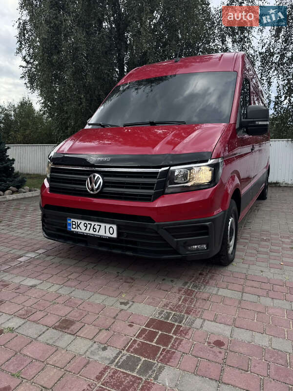 Грузовой фургон Volkswagen Crafter 2018 в Вараше