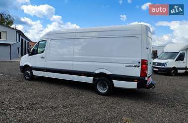 Грузовой фургон Volkswagen Crafter 2015 в 
