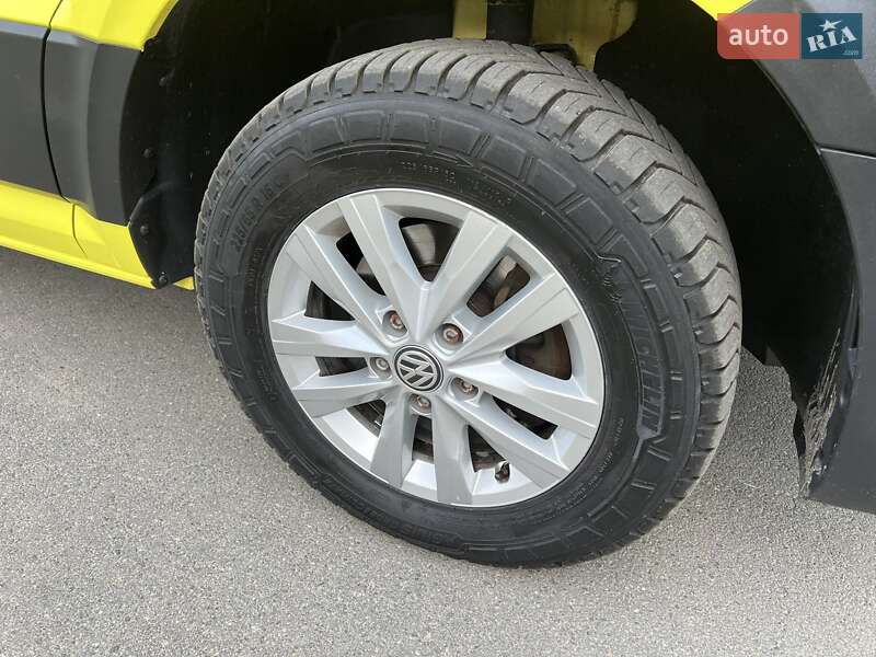 Грузовой фургон Volkswagen Crafter 2019 в Киеве