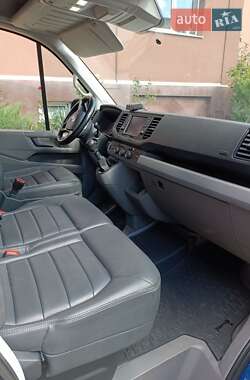 Грузовой фургон Volkswagen Crafter 2018 в 