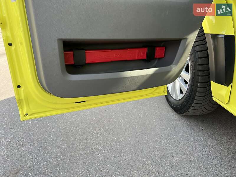 Грузовой фургон Volkswagen Crafter 2019 в Киеве