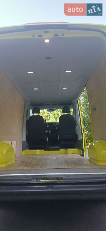 Грузовой фургон Volkswagen Crafter 2019 в Киеве