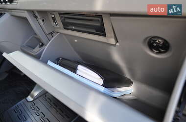 Грузовой фургон Volkswagen Crafter 2020 в 